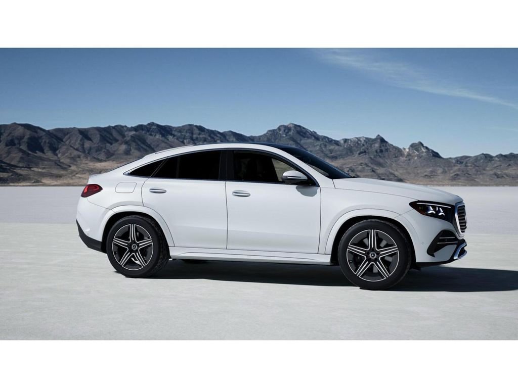 New 2027 MANUFAKTUR Moonlight White Metallic Mercedes-Benz GLE 450 Coupe image 45