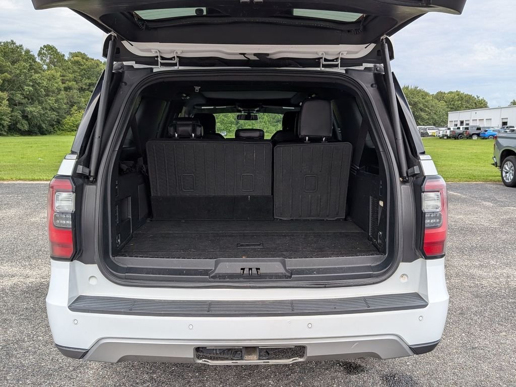 Used 2021 White Ford Limited image 32