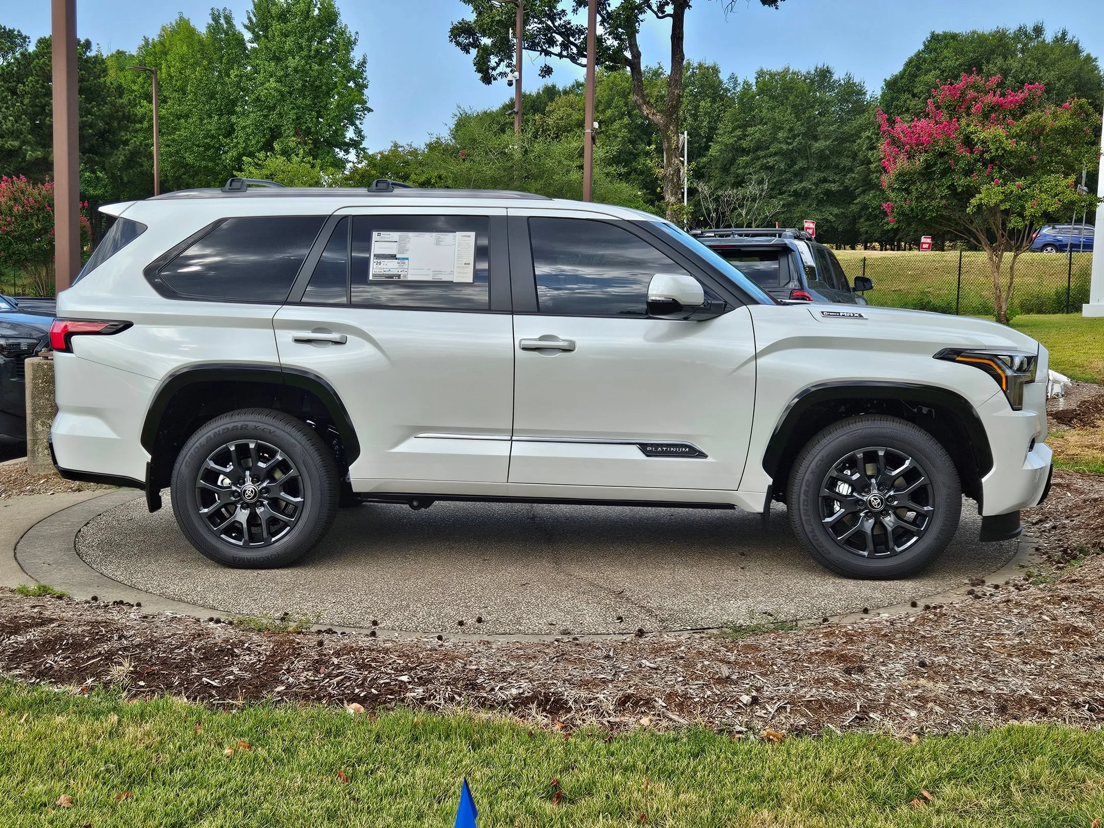 New 2026 Wind Chill Pearl Toyota Platinum image 8