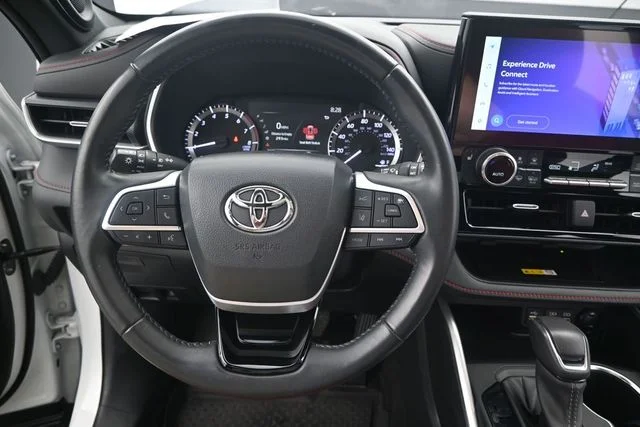 2023 Toyota Highlander XSE - Photo 8