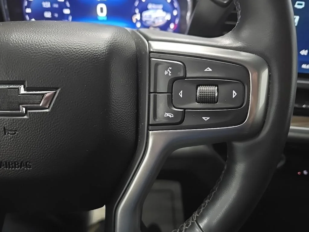 Used 2023 Black Chevrolet RST image 20