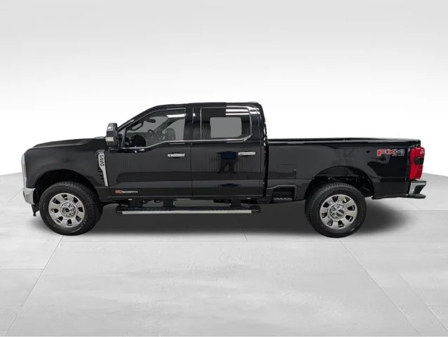 New 2026 Agate Black Metallic Ford F-250® Lariat® image 37