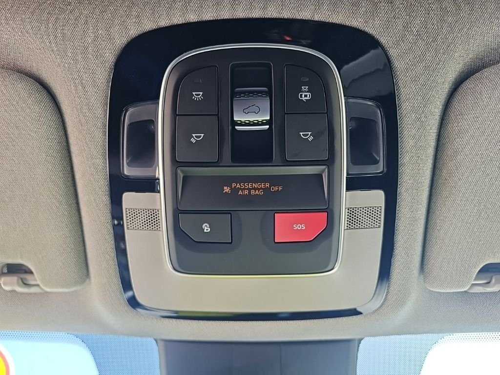 Certified Used 2023 Black Hyundai Limited image 23