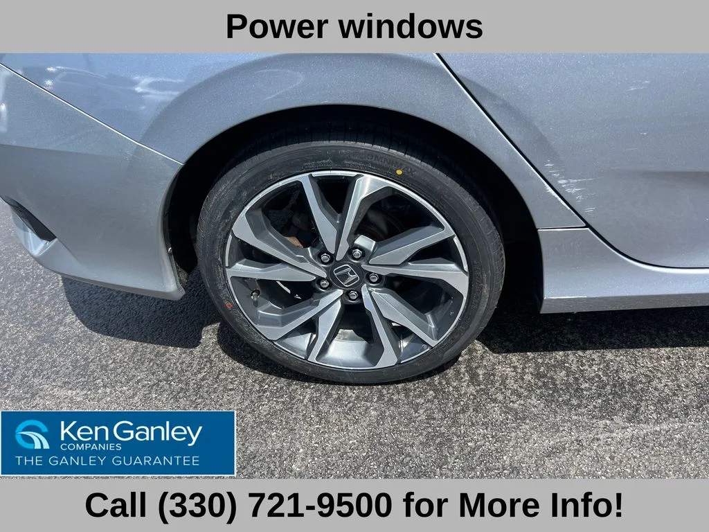 Used 2020  Honda Touring image 22