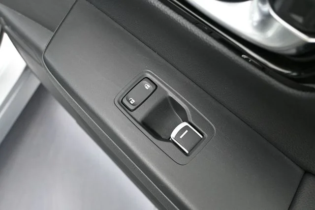 Used 2025 Gray Honda EX-L image 45