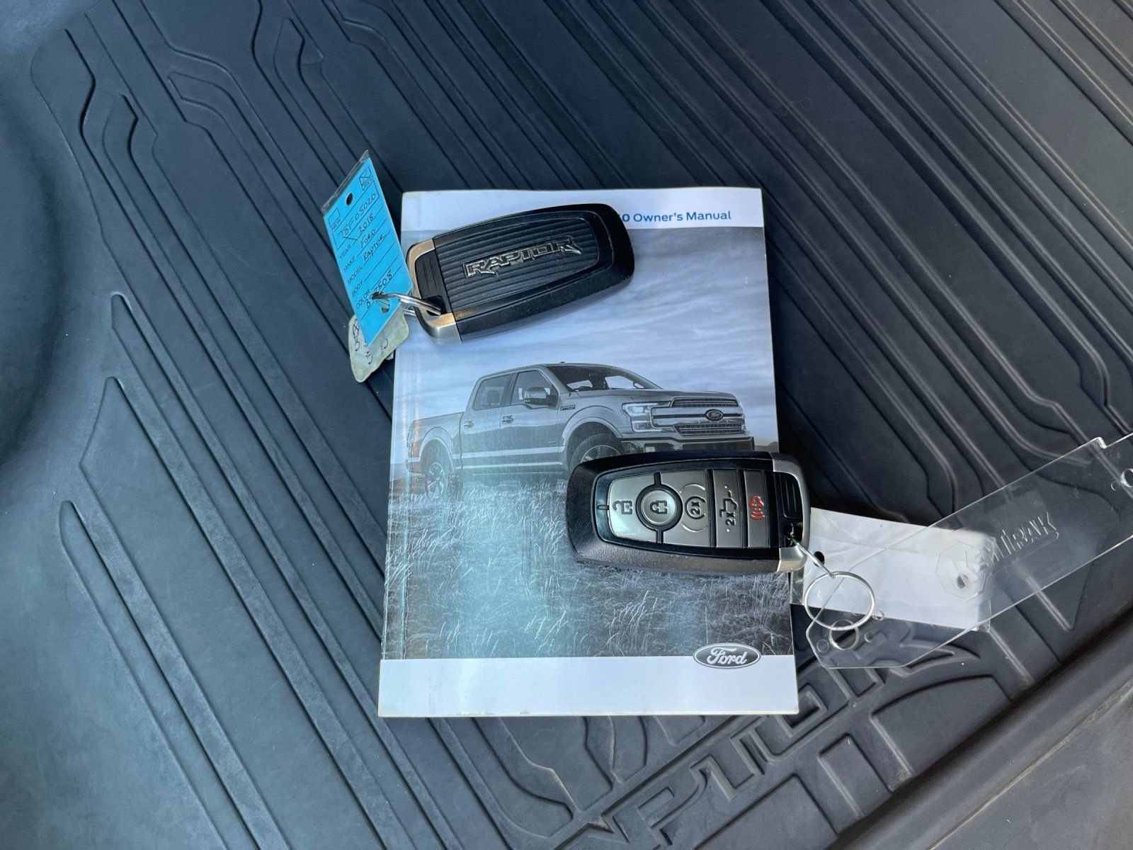 Used 2018 White Ford Raptor image 9