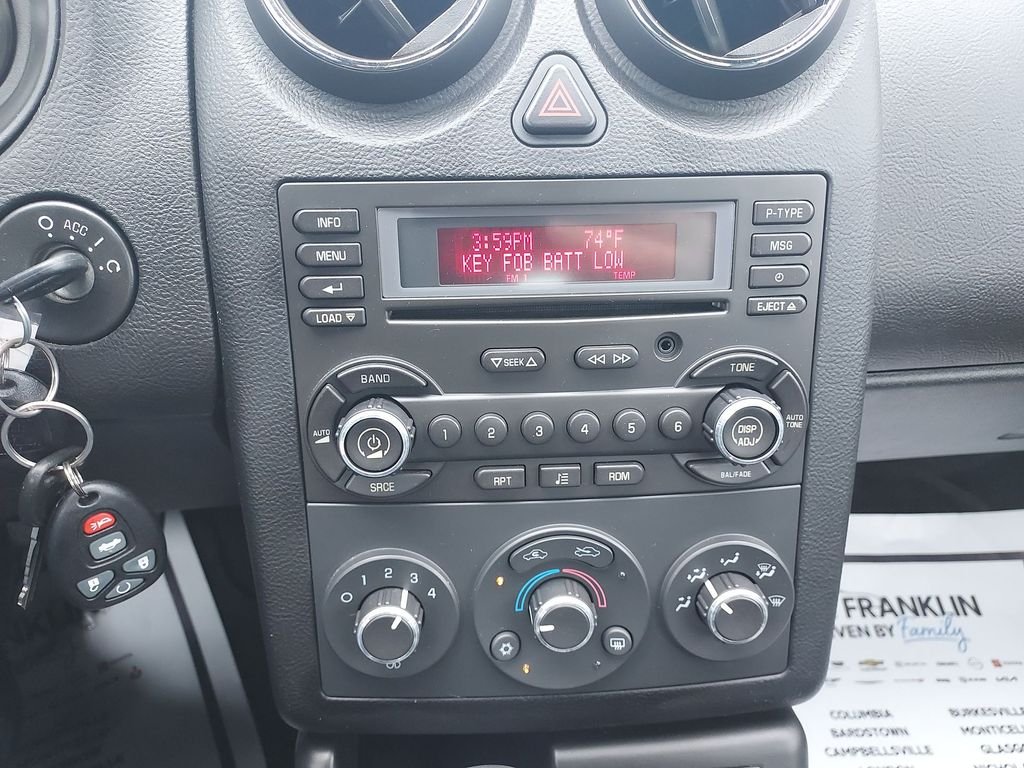 Used 2008 Silver Pontiac GT image 22