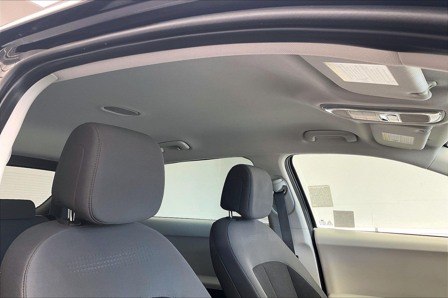 Used 2024 Abyss Black Hyundai SEL image 24