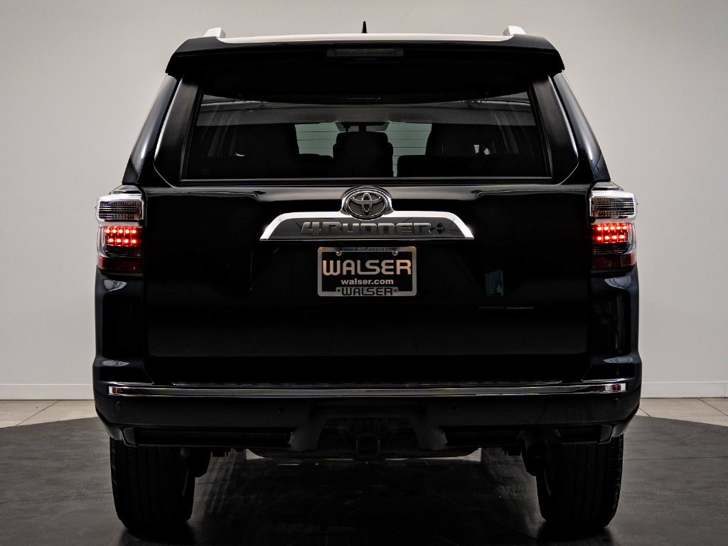Used 2019 Midnight Black Metallic Toyota Limited image 7