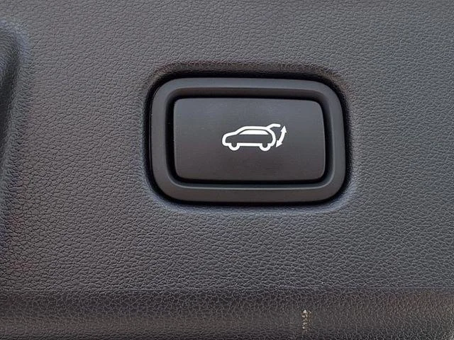 New 2024 White Hyundai XRT image 7