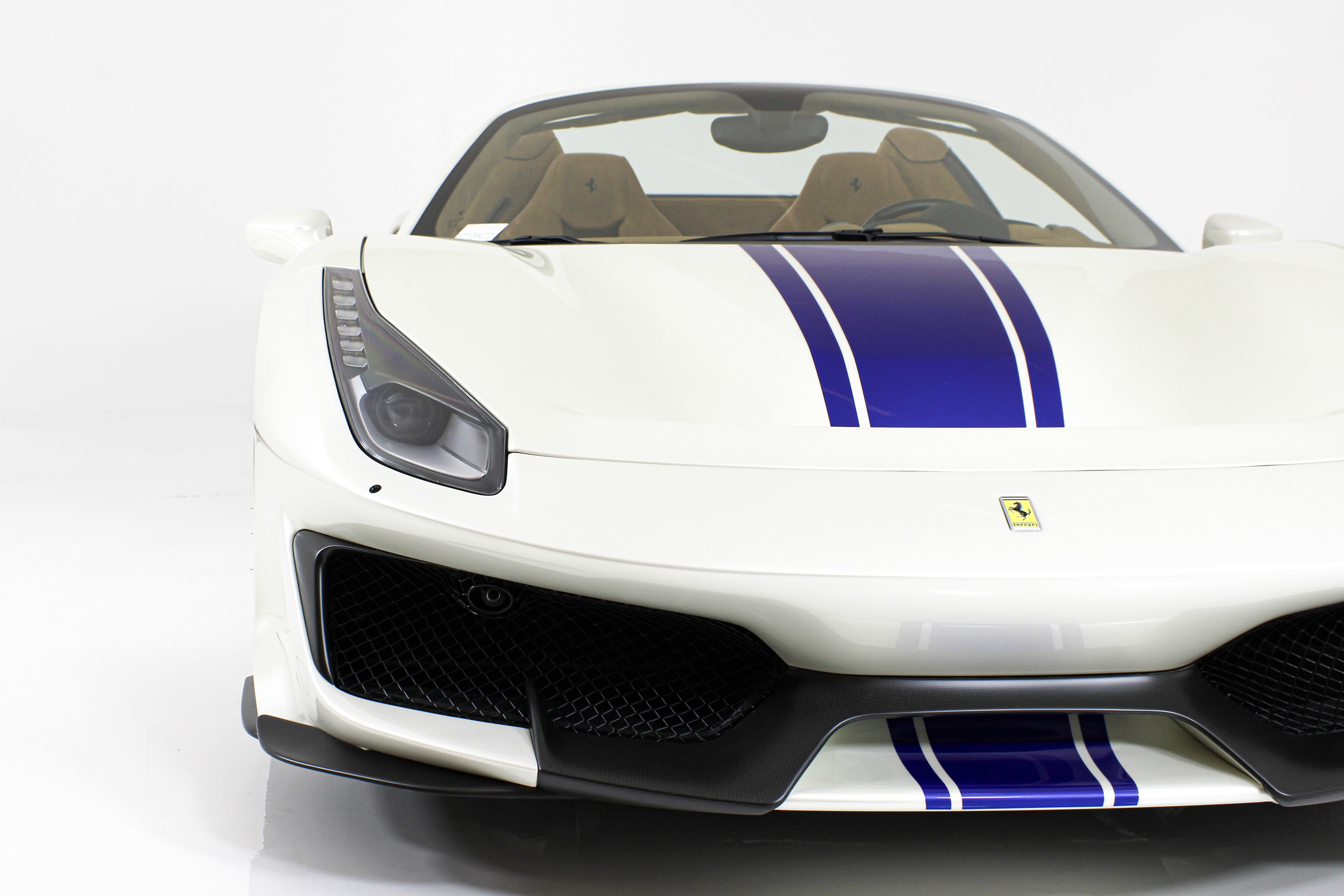 Certified Used 2020 White Ferrari  image 10