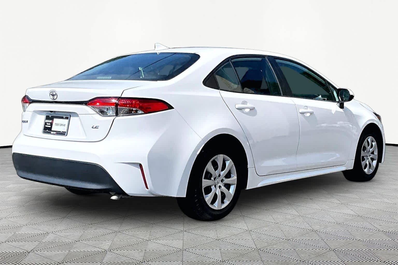 Used 2024 Ice Cap Toyota LE image 13