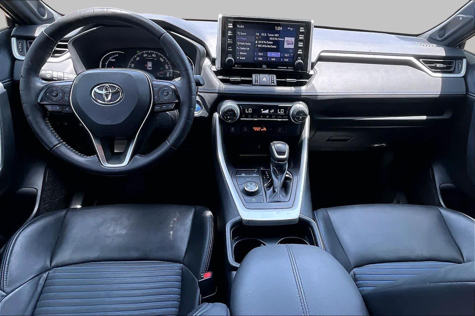 Used 2021 Blizzard Pearl/Midnight Black Metallic Toyota Hybrid XSE image 15