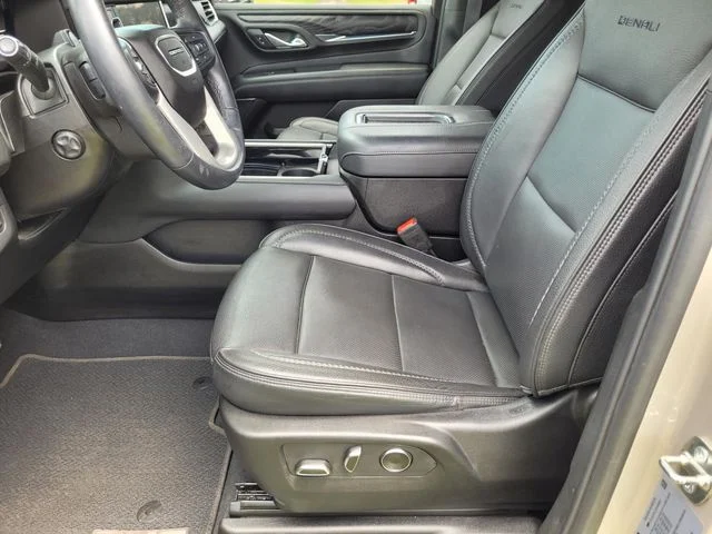 Used 2023 Beige GMC Denali image 29