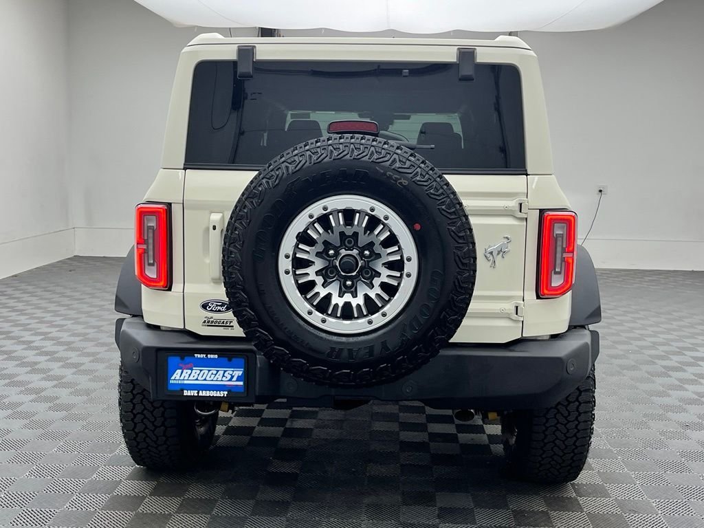 New 2026 White Ford Outer Banks image 10