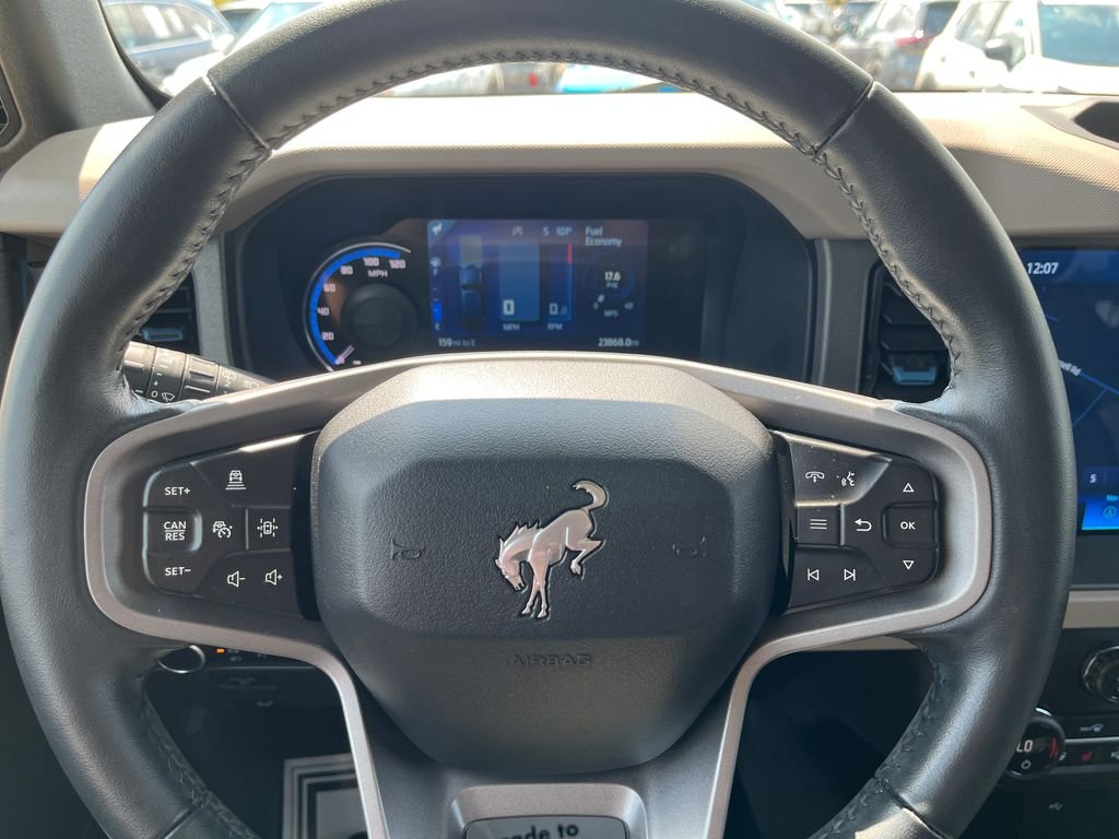 Used 2024 Gray Ford Wildtrak image 15