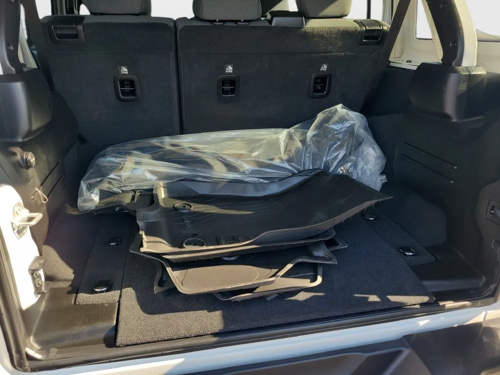 Certified Used 2025 White Jeep Willys 4xe image 28