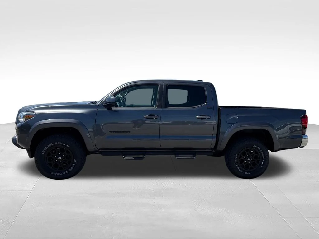 Used 2020 Gray Toyota SR5 image 2