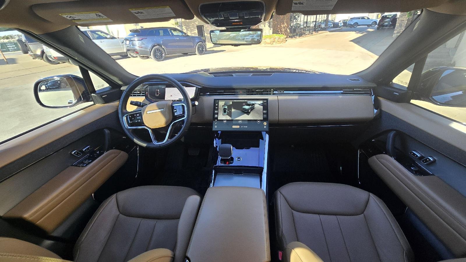 Certified Used 2025 Santorini Black Land Rover SE image 11