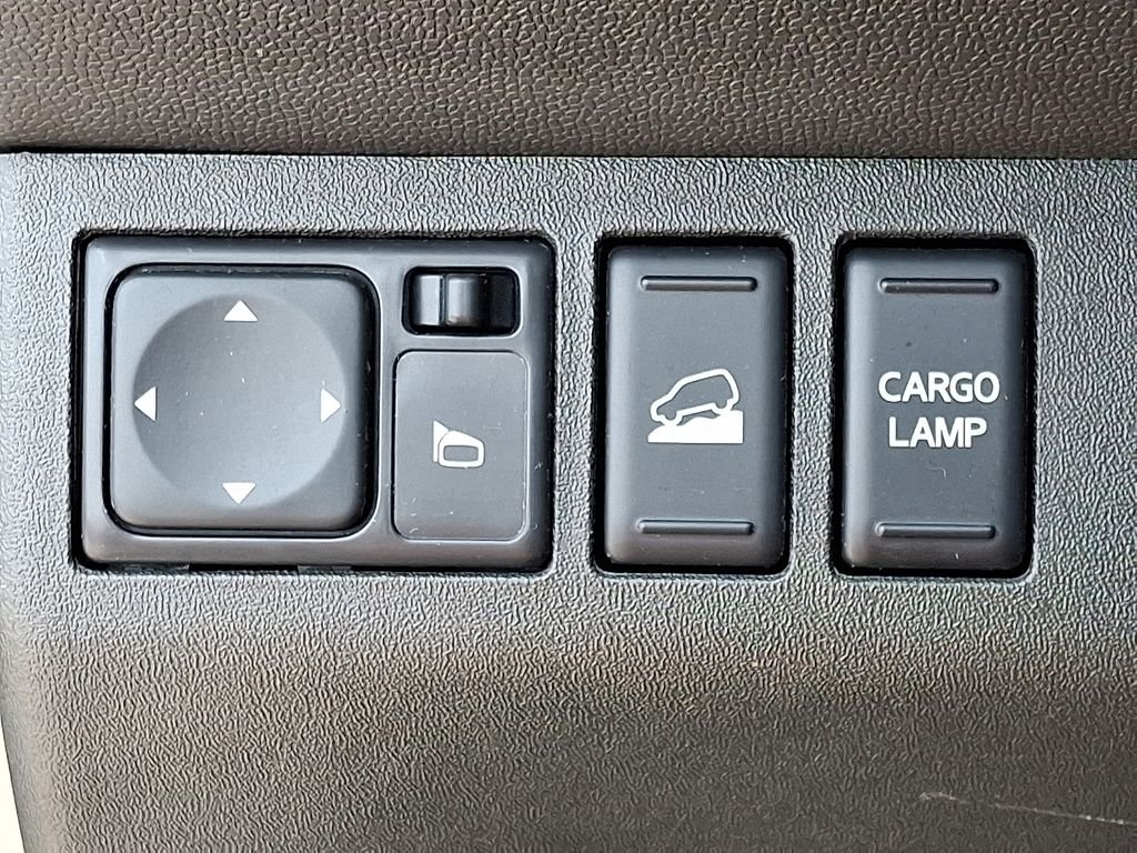 Used 2019 Silver Nissan SV image 26