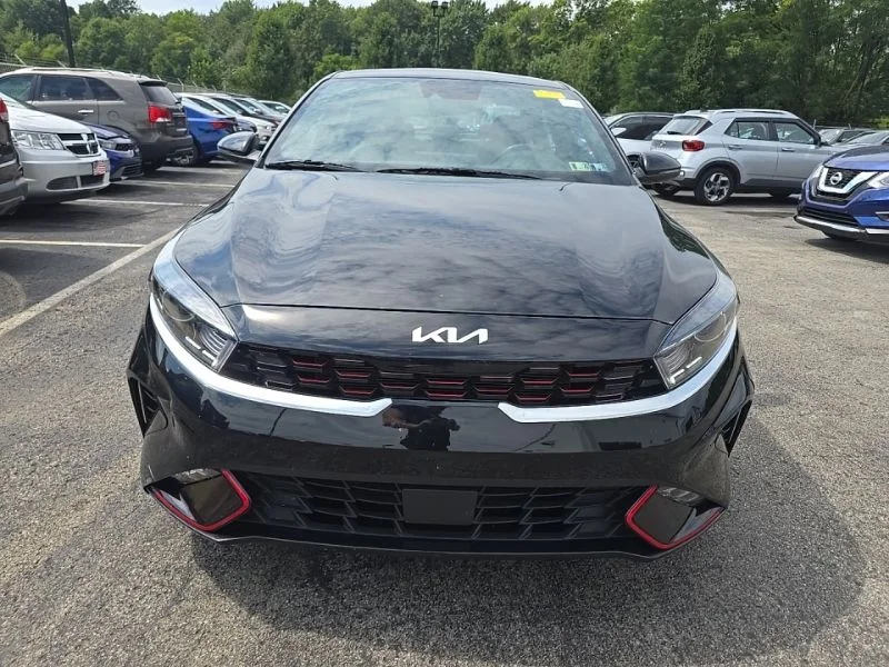 Used 2023 Black Kia GT-Line image 2