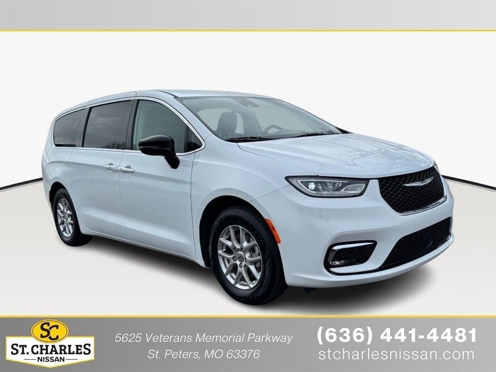 2024 Chrysler Pacifica