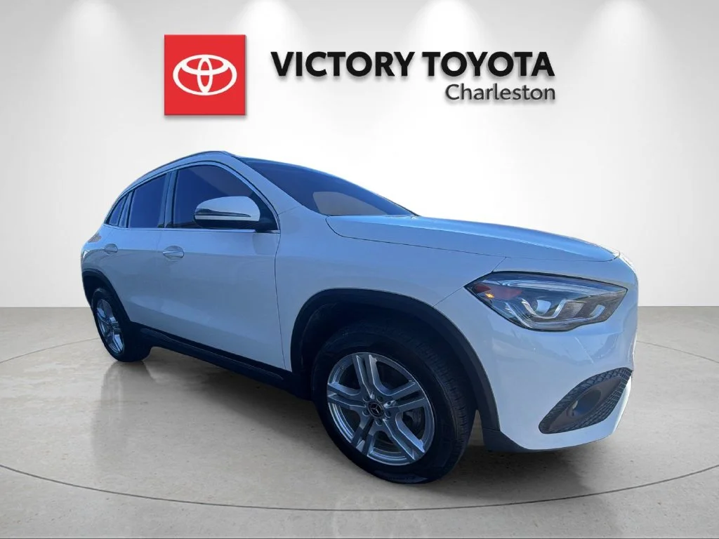 Used 2023  Mercedes-Benz GLA 250 image 5