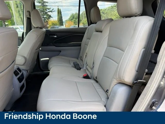 Used 2019 Gray Honda LX image 26