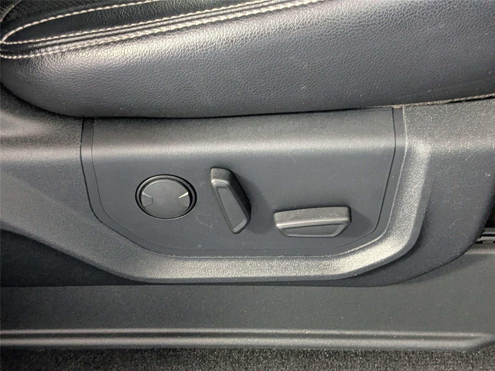 Used 2019 Agate Black FORD  image 34