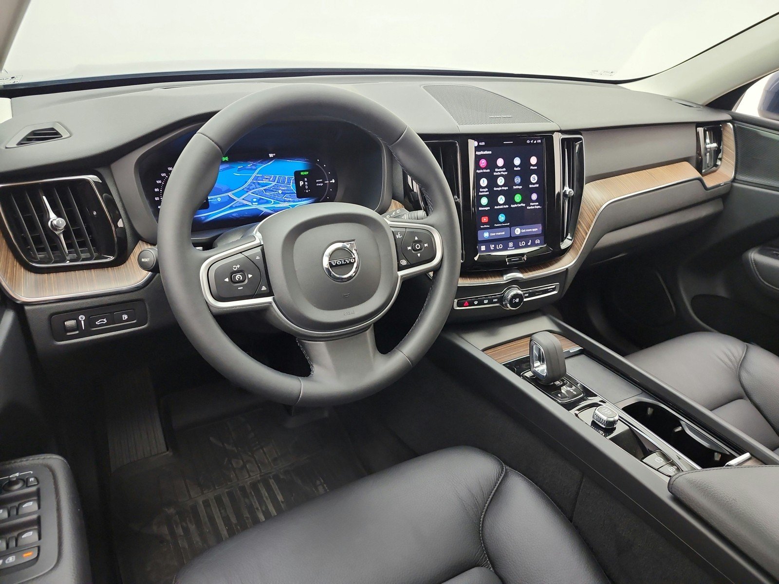 Used 2022 Denim Blue Metallic Volvo T8 eAWD PHEV Inscription Expression Extended Range image 14