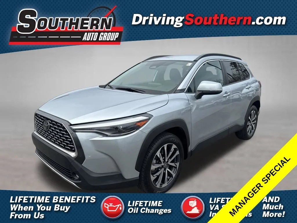 Used 2023 Silver Toyota XLE image 1