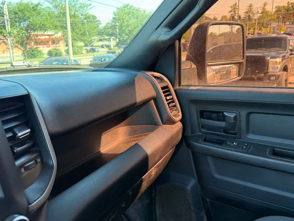 Used 2023 Silver Ram Tradesman image 23