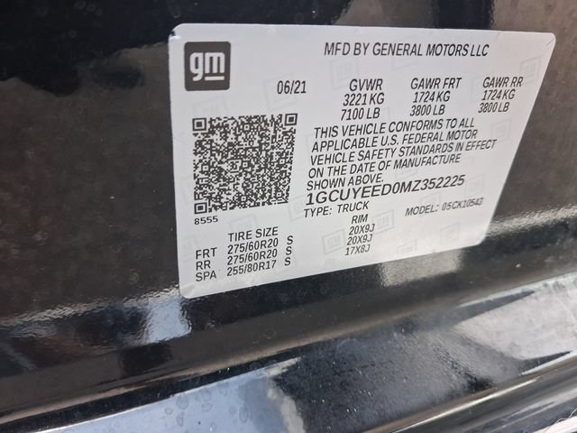 Certified Used 2021 BLACK Chevrolet RST image 32