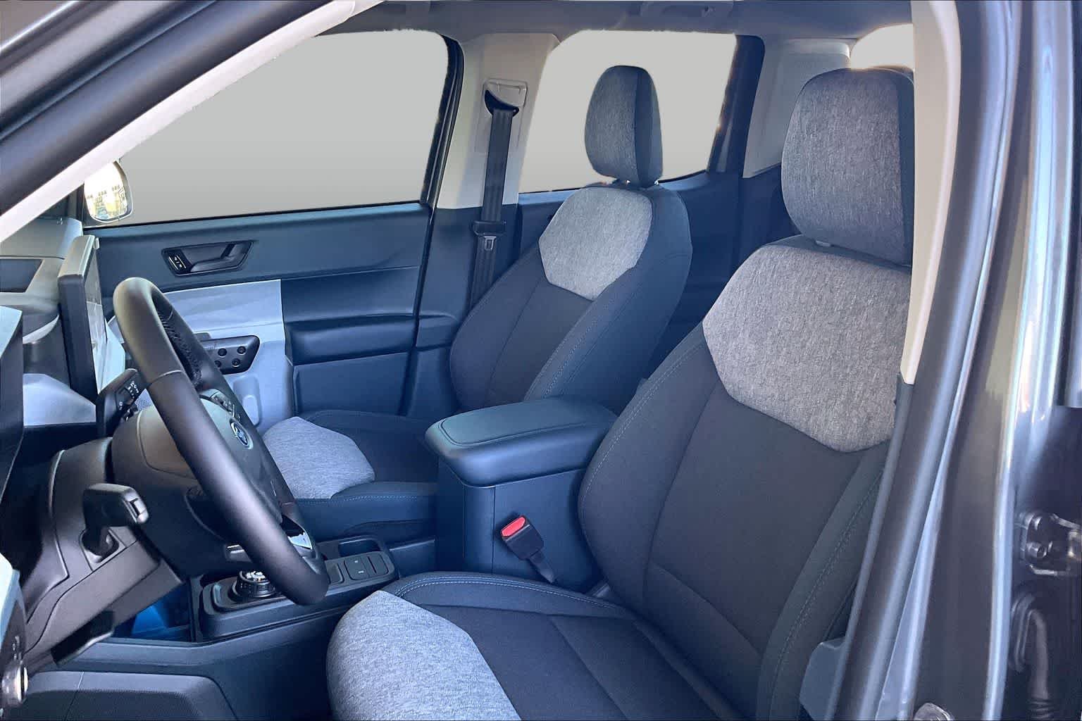New 2026 Carbonized Gray Metallic Ford XLT image 9