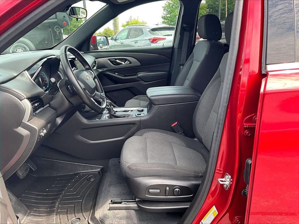 Used 2023 Red Chevrolet LT image 10
