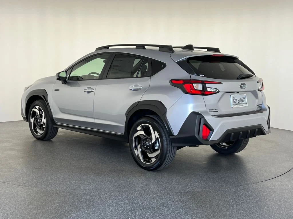New 2026 ICE SILVER METALLIC Subaru Limited Hybrid image 7