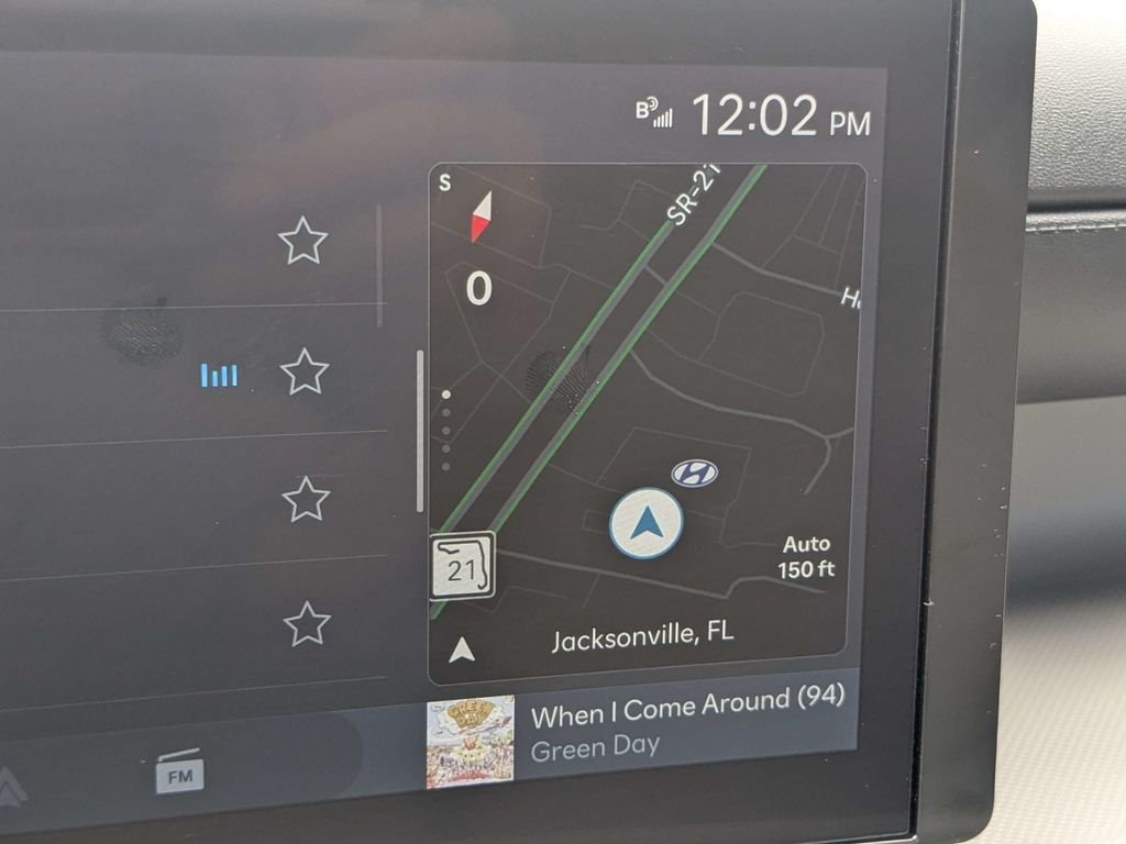 Used 2025 Gray Hyundai SEL Convenience image 22