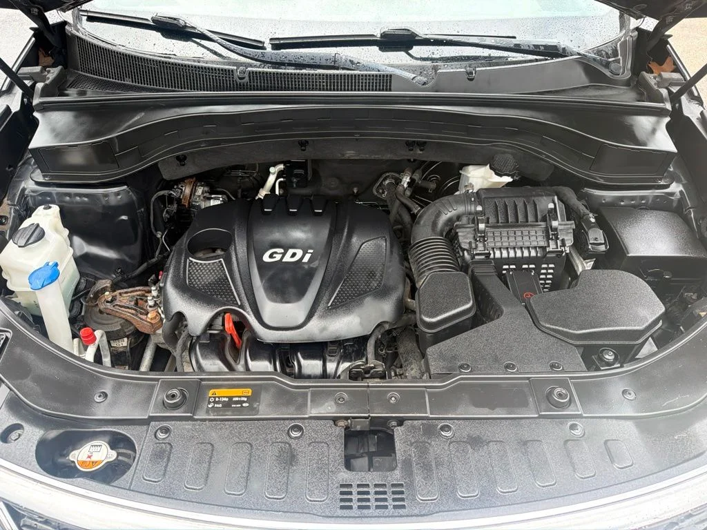 Used 2015 Black Kia LX image 18