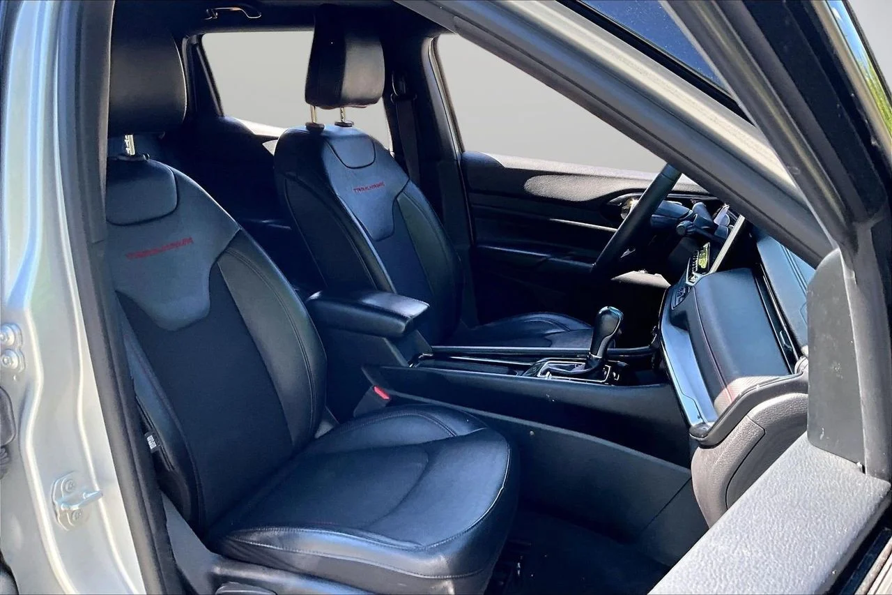 Used 2024 Silver Jeep Trailhawk image 20