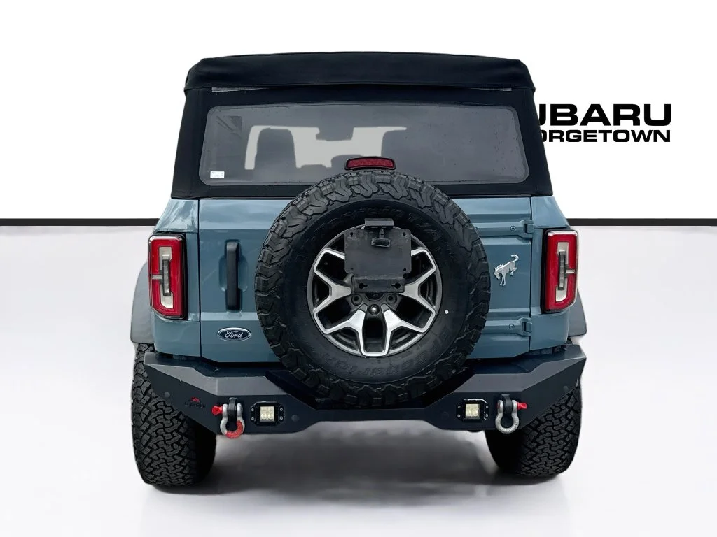 Used 2022 Gray Ford Badlands image 6