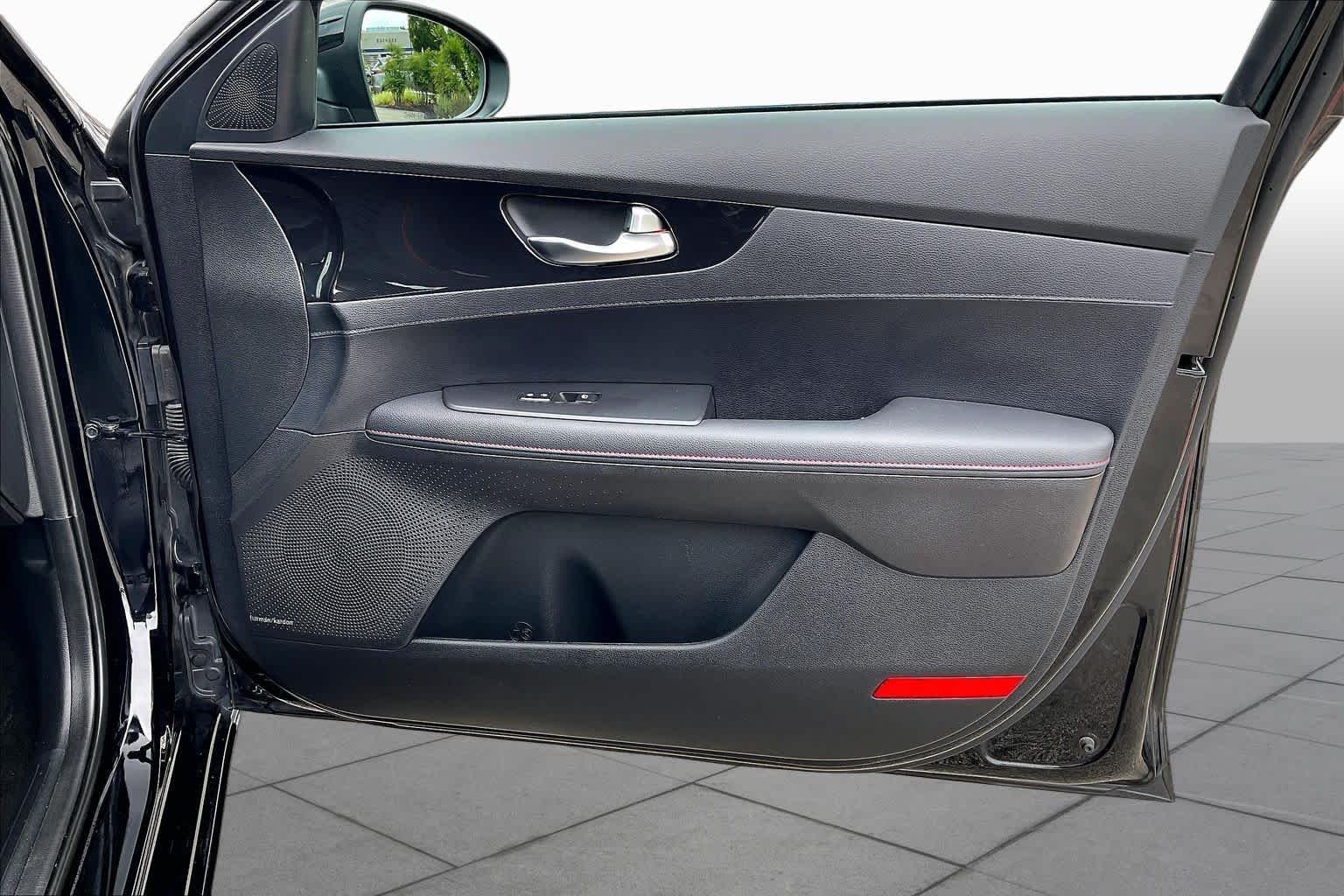 Used 2024 Aurora Black Kia GT image 22