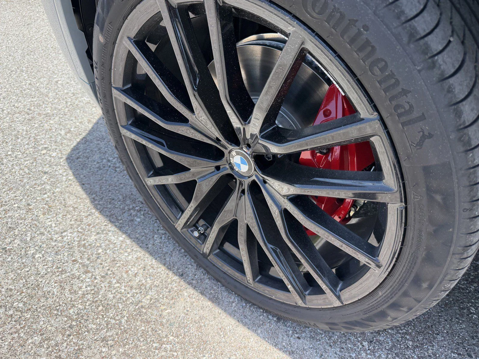New 2026 Brooklyn Grey Metallic BMW xDrive40i image 11