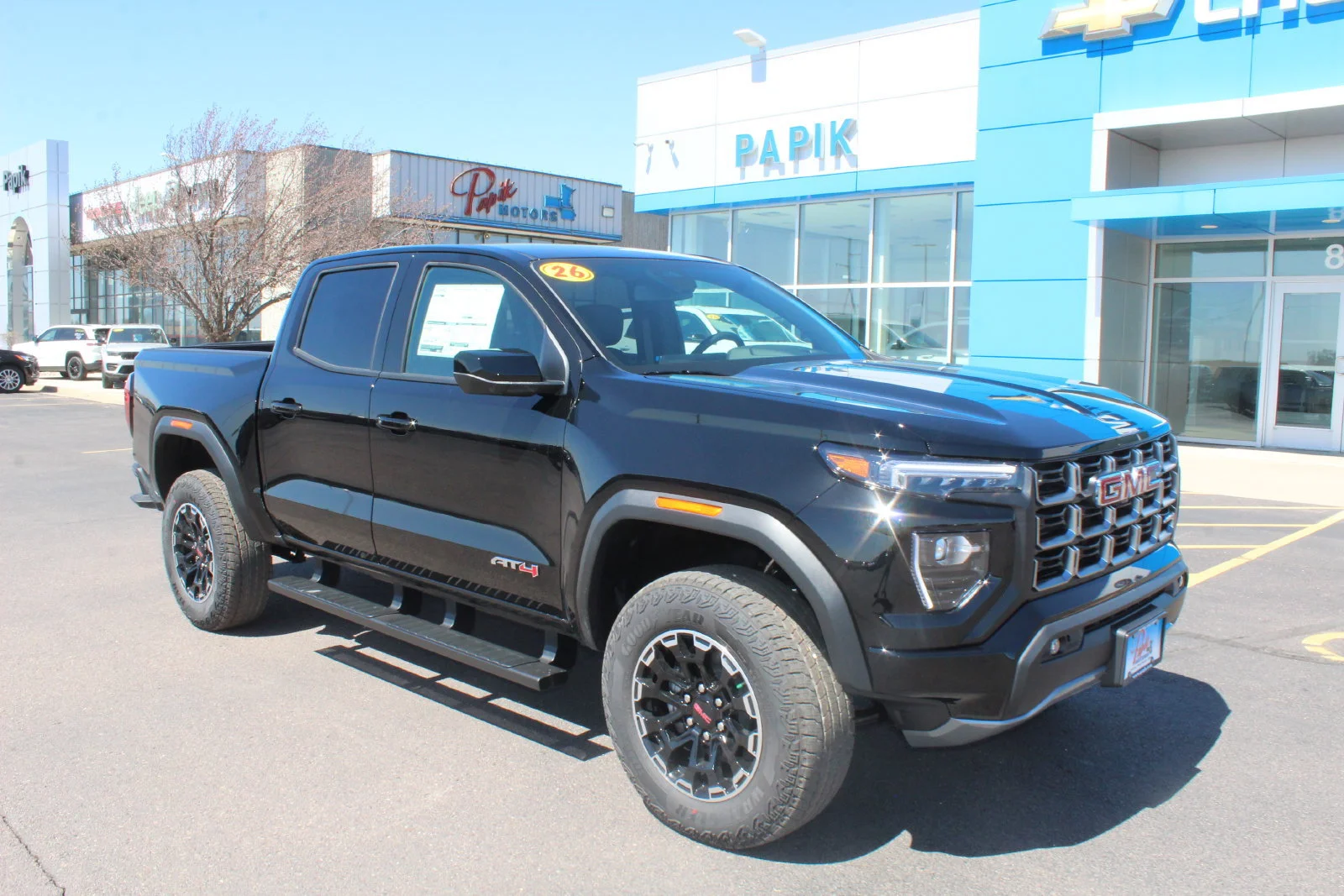2026 GMC Canyon AT4 - Photo 7