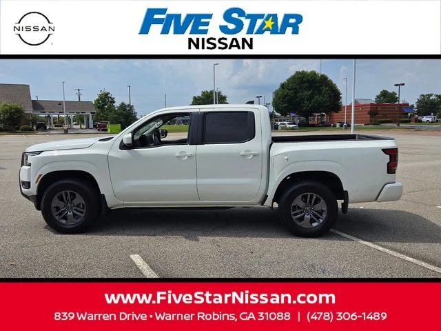 Used 2025 White Nissan SV image 4