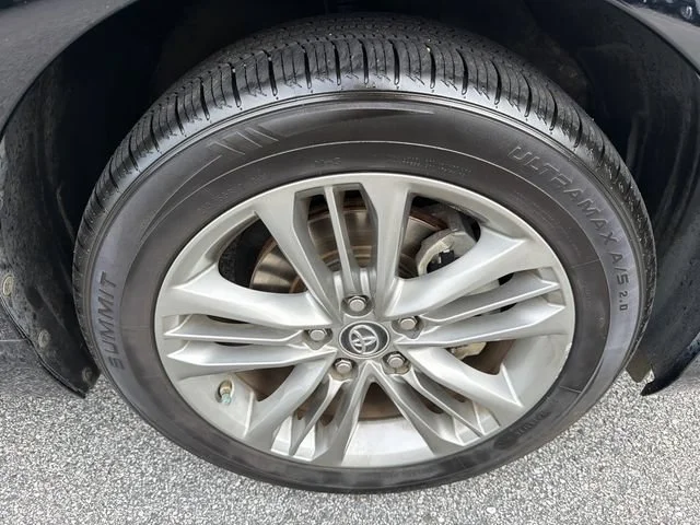 Used 2017 Black Toyota SE image 12