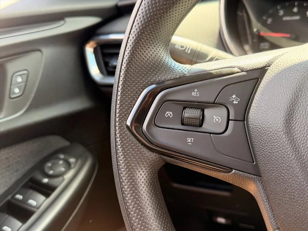 Used 2022 Blue Chevrolet LT image 19