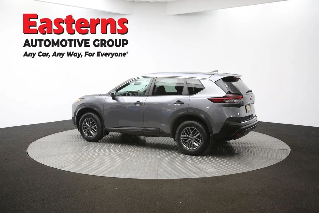 Used 2021 Gray Nissan S image 63