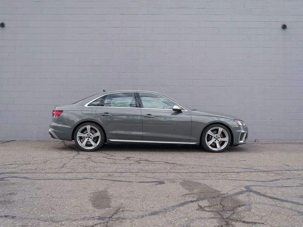 Used 2023 Chronos Gray Metallic Audi 3.0T Premium Plus image 8