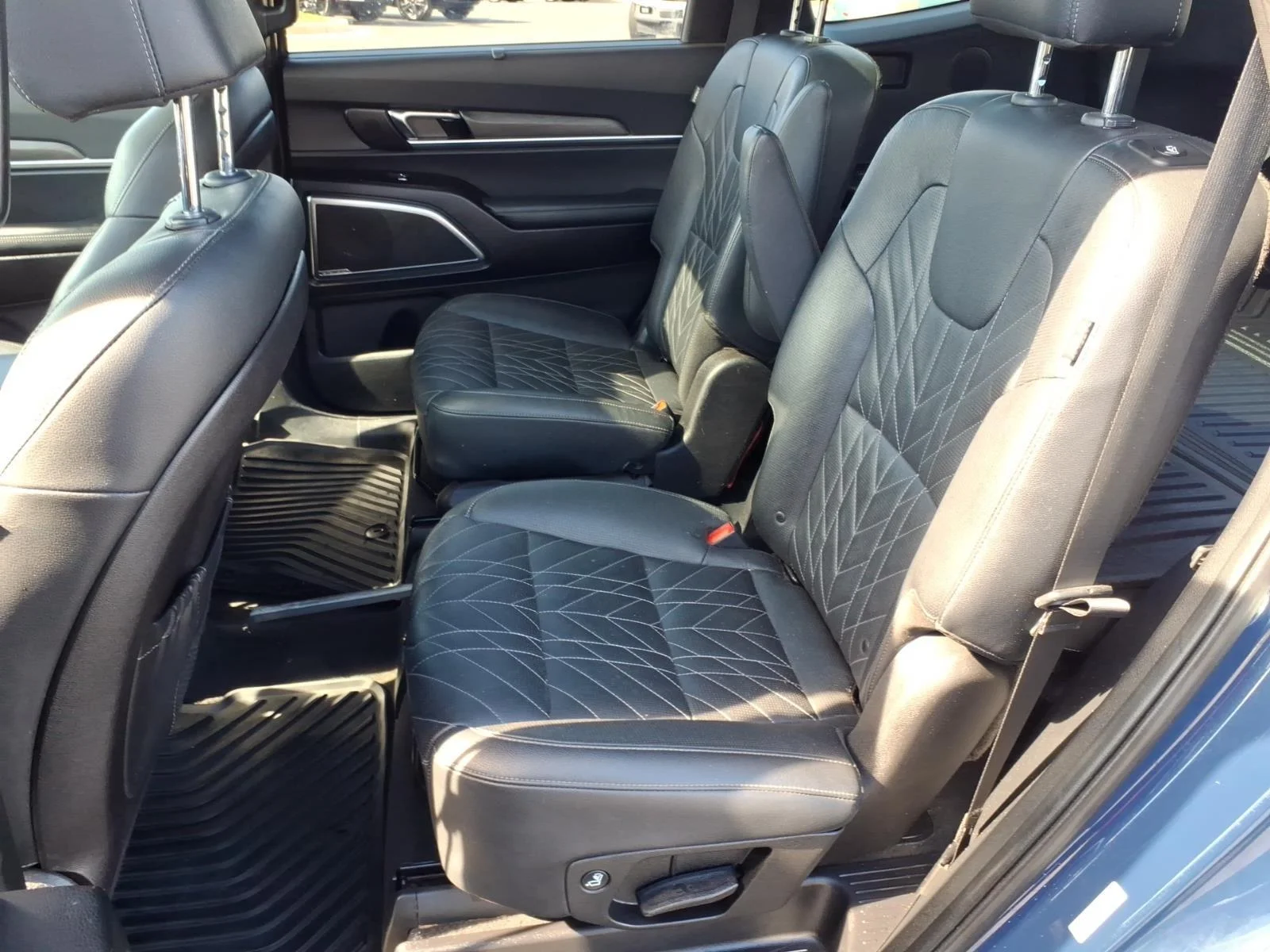 Used 2023 Midnight Lake Blue Kia SX X-Line image 21