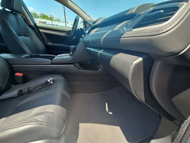 Used 2020 Gray Honda Touring image 31
